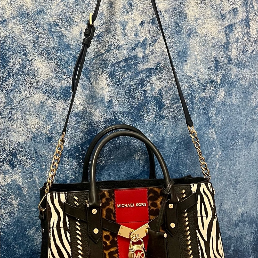 Michael Kors Black and Red Animal Print Hamilton   Bag - Picture 3 of 5